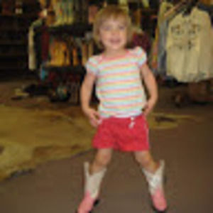 Meet your Posher, Lucy